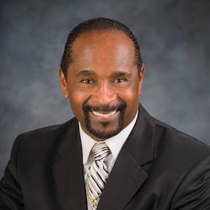 Meet your Posher, Ray